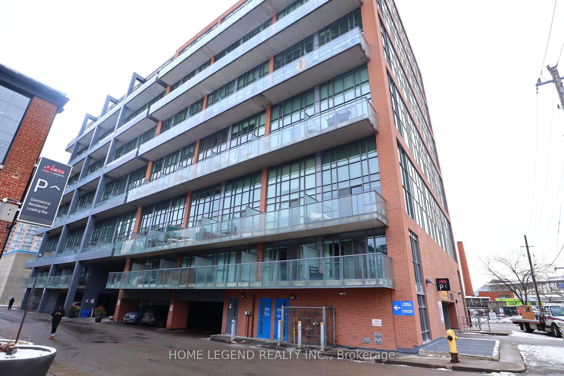 5 Hanna Avenue Unit 203, Downtown Toronto / Waterfront, ON M6K 0B3 - Photo 1