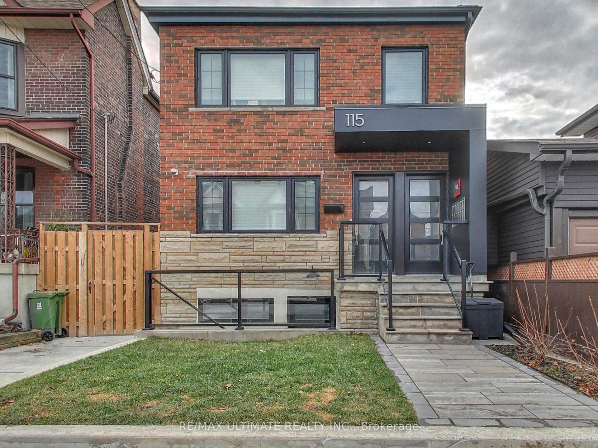 115 Wallace Avenue Unit 3, Bloor West Village / Swansea, ON M6H 1T8 - Photo 1