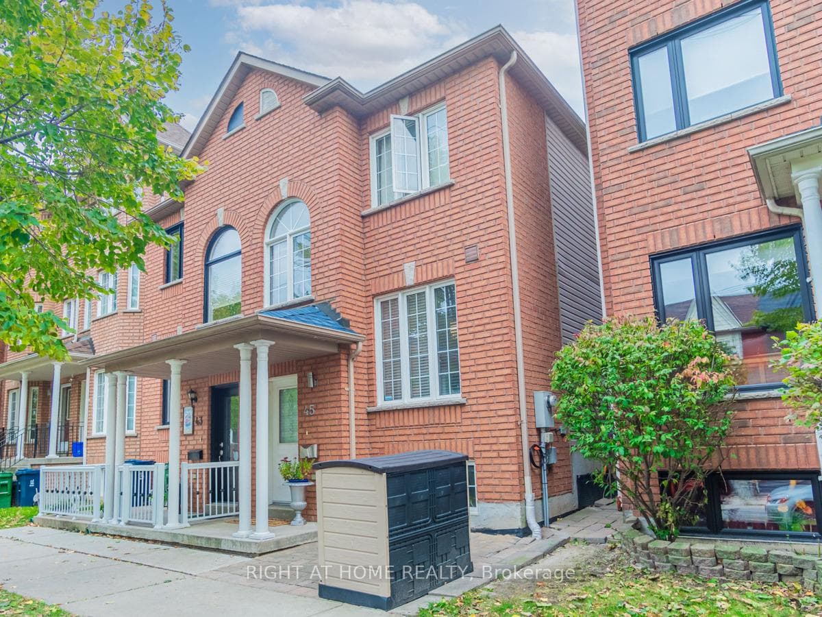 45 Rutland Street, Keelesdale / Eglinton West, ON M6N 5G1 - Photo 1