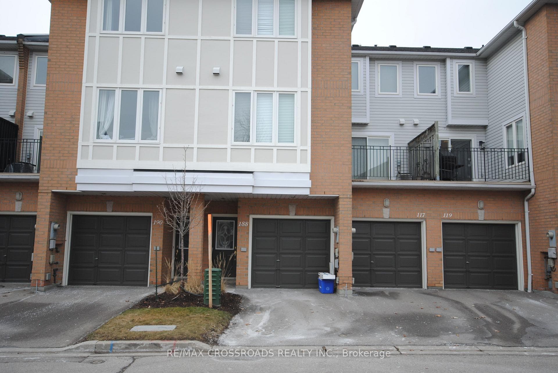 83 Mondeo Drive Unit 188, Dorset Park / Kennedy Park, ON M1P 5B6 - Photo 1
