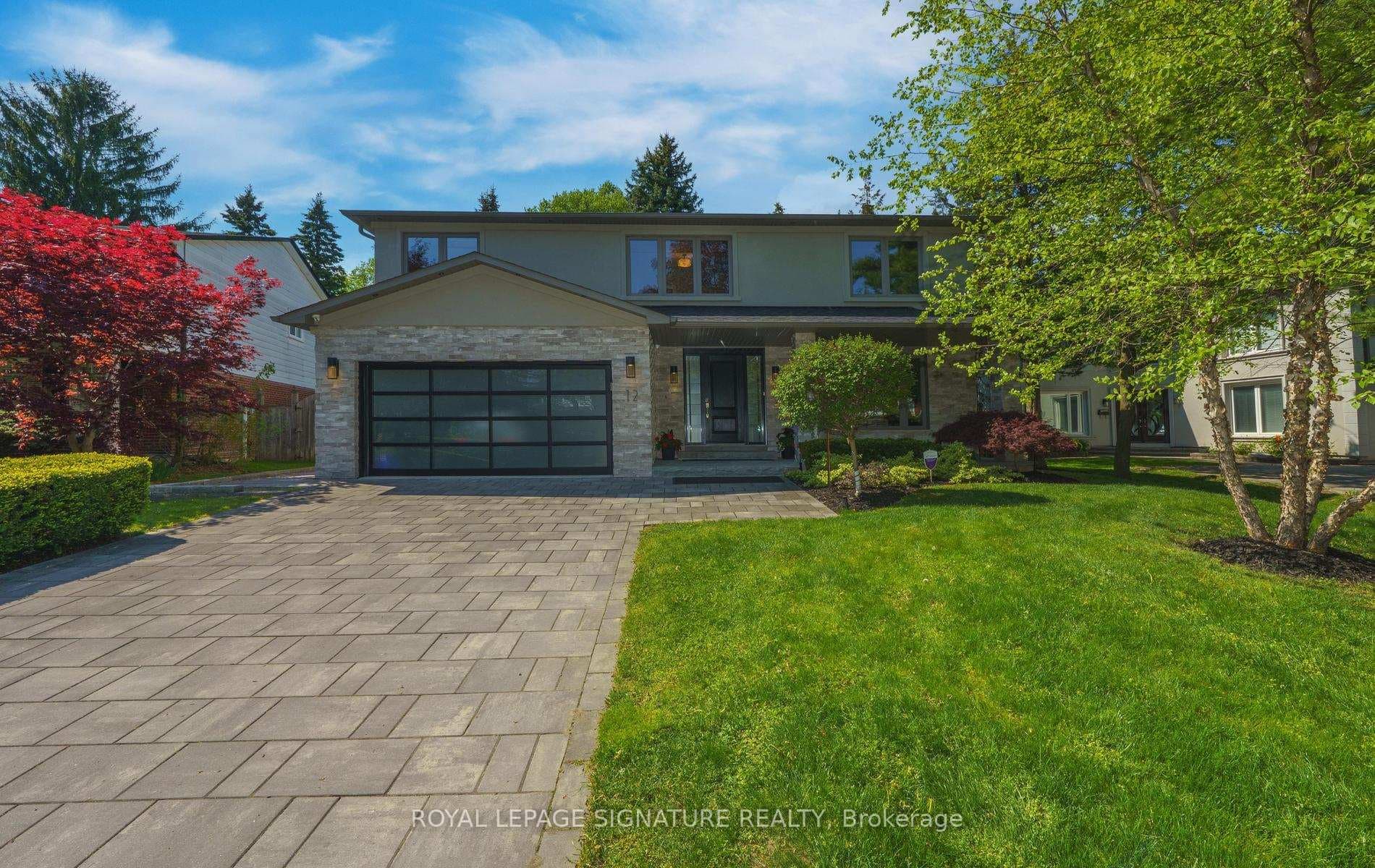 12 Abbeywood Trail, Don Mills / Parkwoods / Victoria Village, ON M3B 3B3 - Photo 1