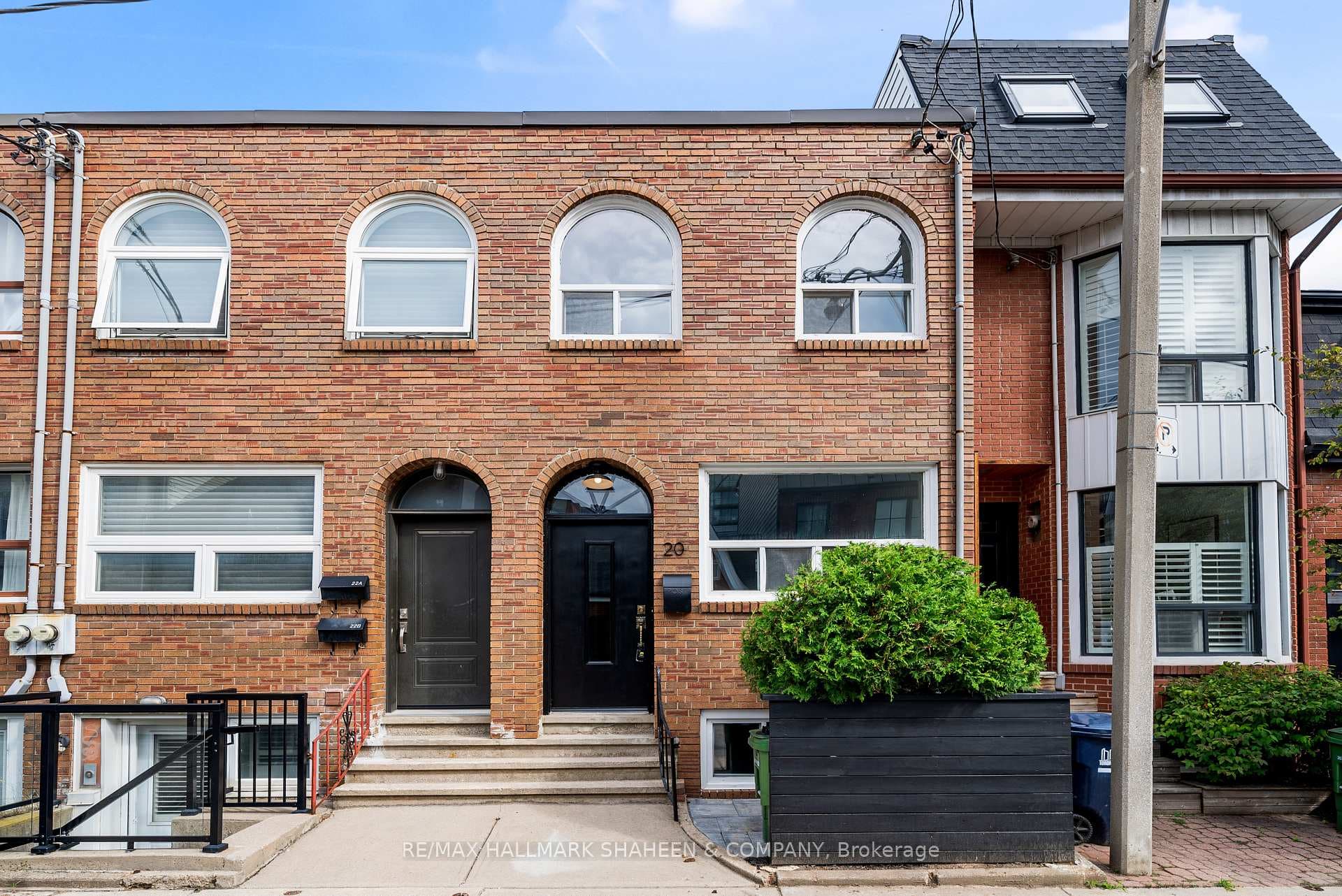 20 Whitaker Avenue, Downtown Toronto / Waterfront, ON M6J 1A1 - Photo 1