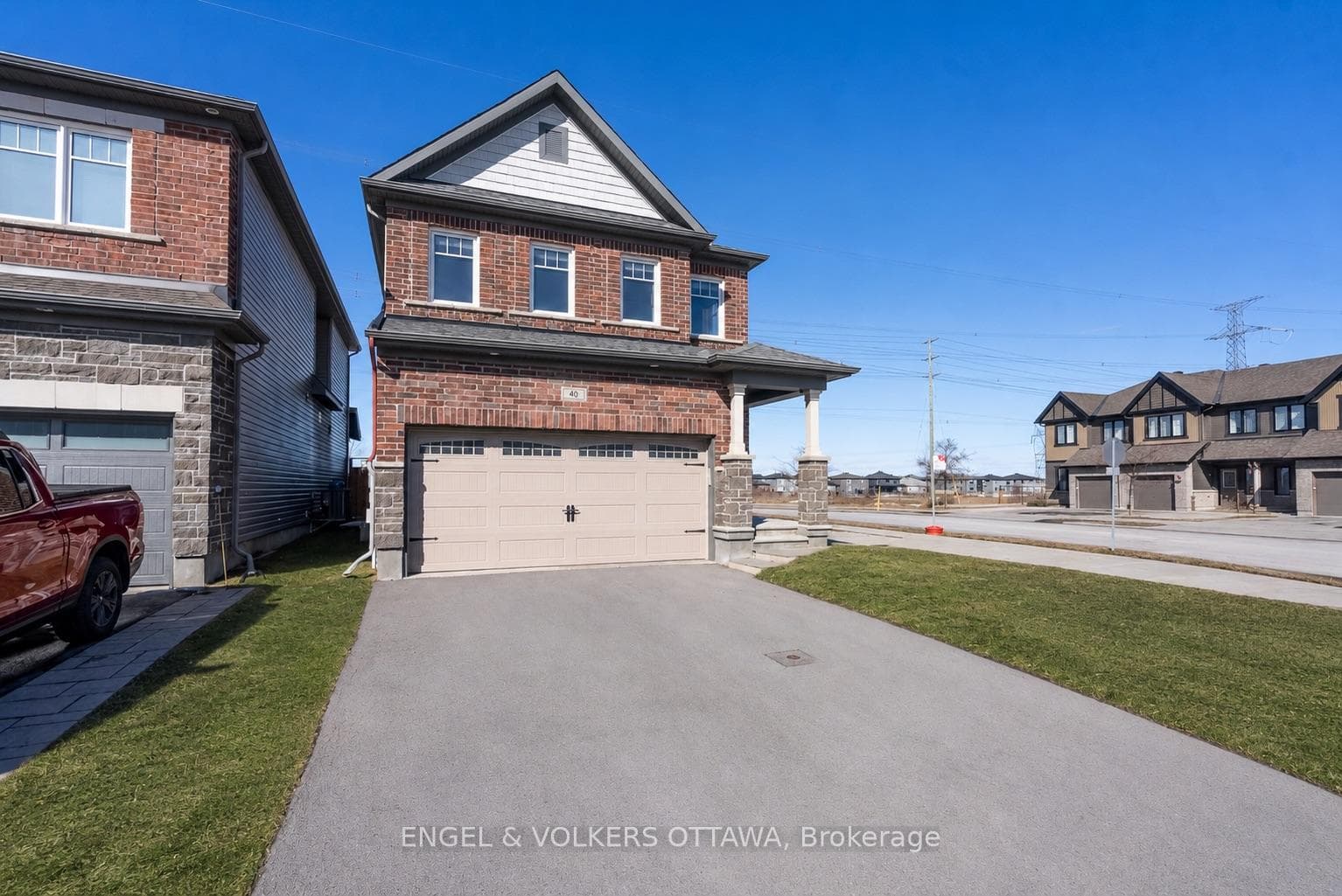 40 Tapadero Avenue, Kanata, ON K2V 0E2 - Photo 1