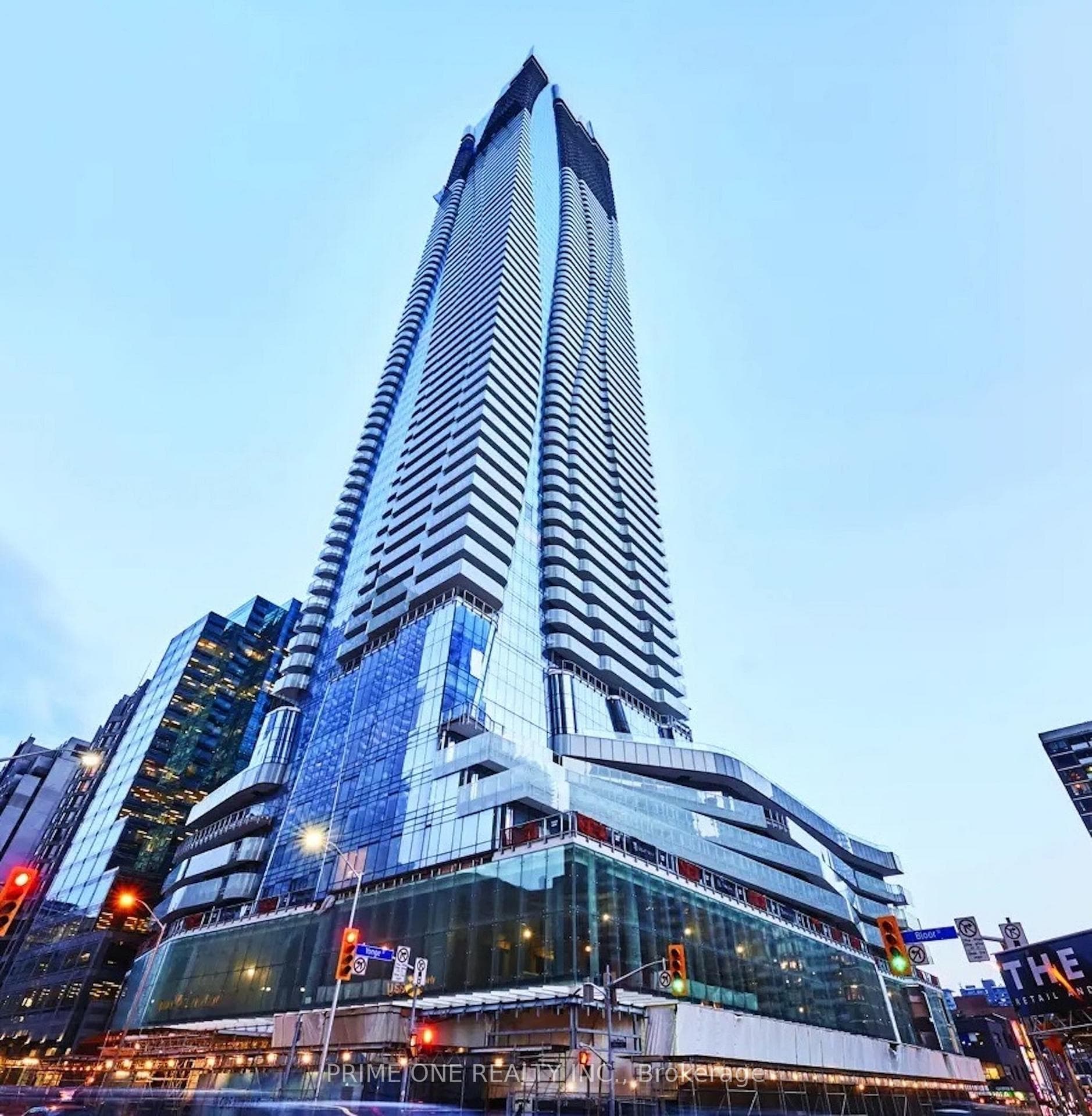 1 Bloor Street Unit 1704, Toronto C08
