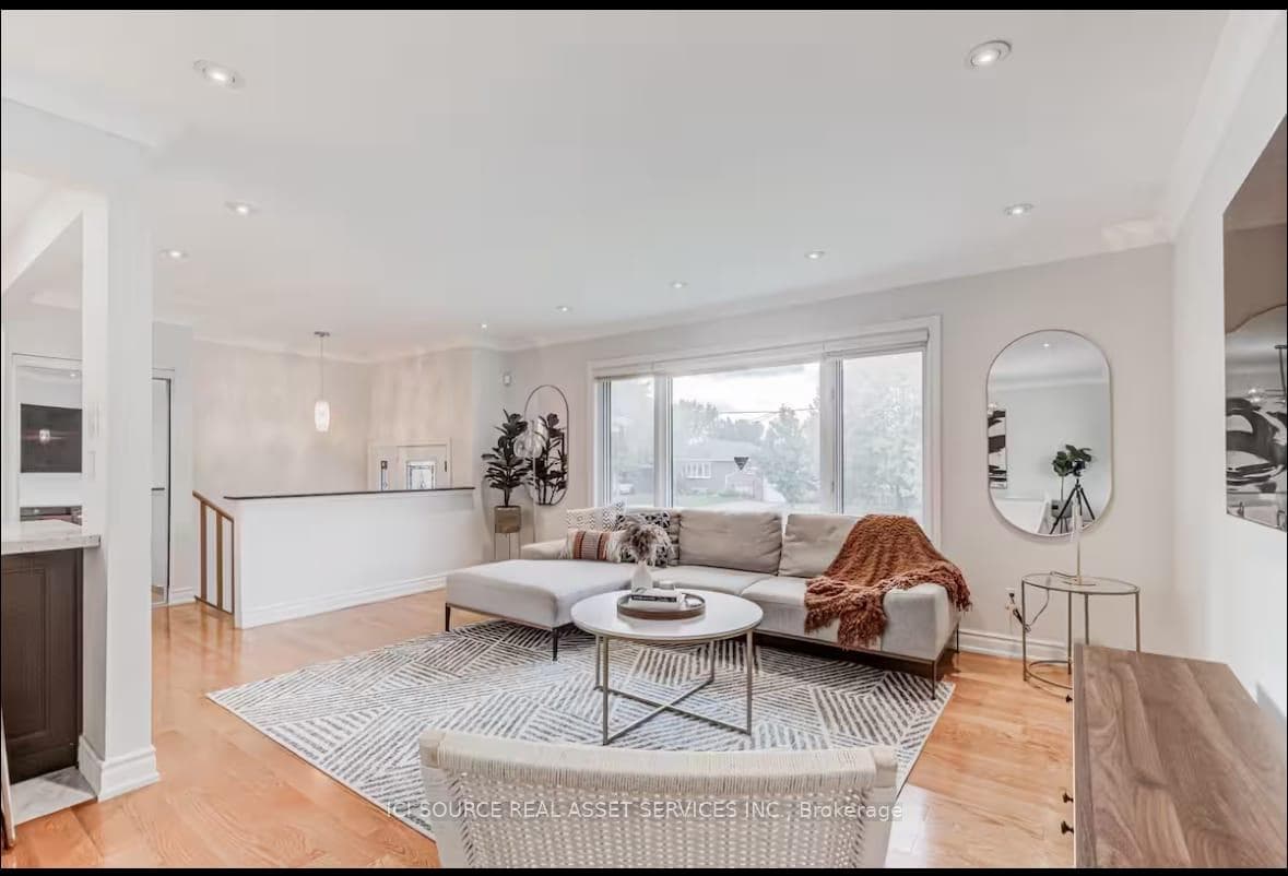 96 Wyndcliff Crescent Unit Main Fl, Don Mills / Parkwoods / Victoria Village, ON M4A 2K2 - Photo 1
