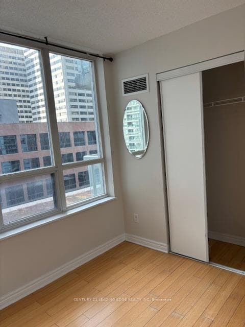 43 Eglington Avenue Unit 1110, Leaside / Davisville, ON M4P 1A2 - Photo 1