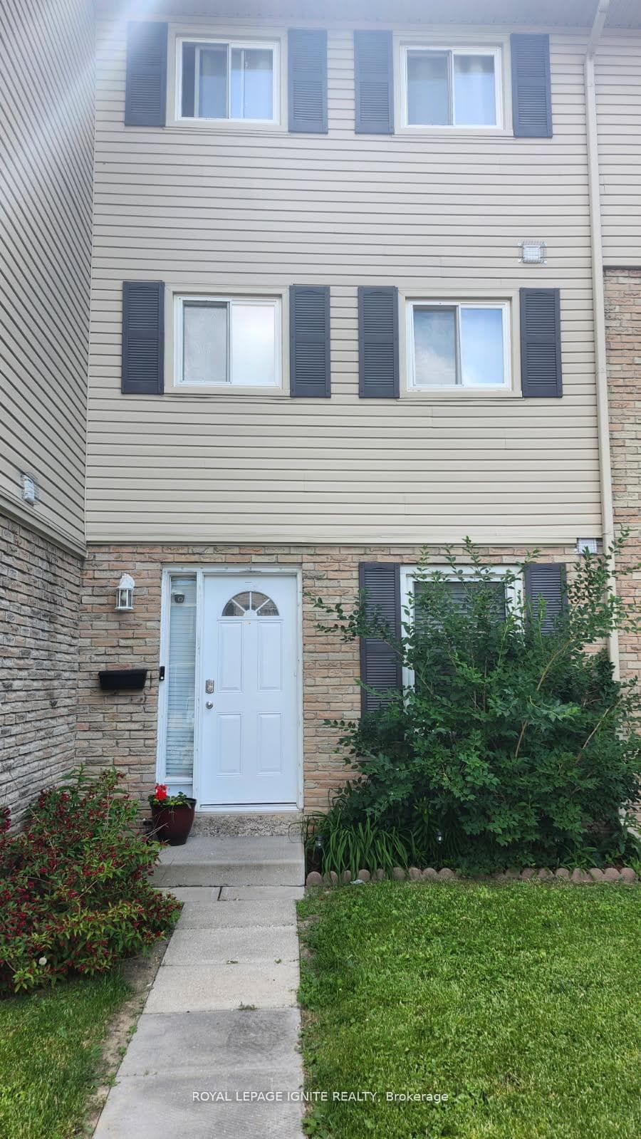 500 Grey Street Unit D, Brantford, ON N3S 7L4 - Photo 1