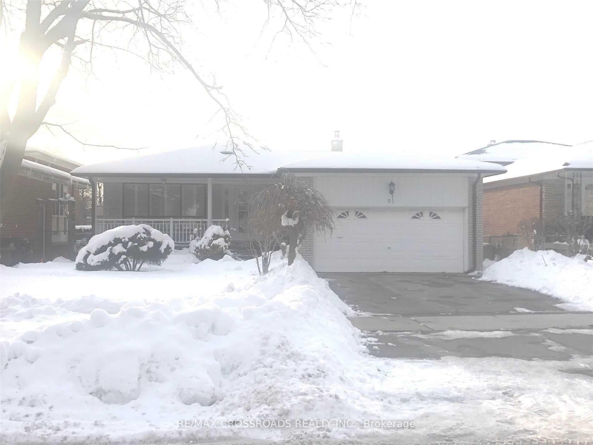 91 Bickerton Crescent, Hillcrest Village / Bayview Village, ON M2J 3T2 - Photo 1