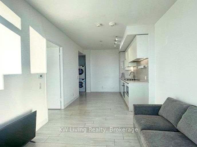 898 Portage Parkway Unit PH11, Vaughan, ON L4K 0J7 - Photo 1