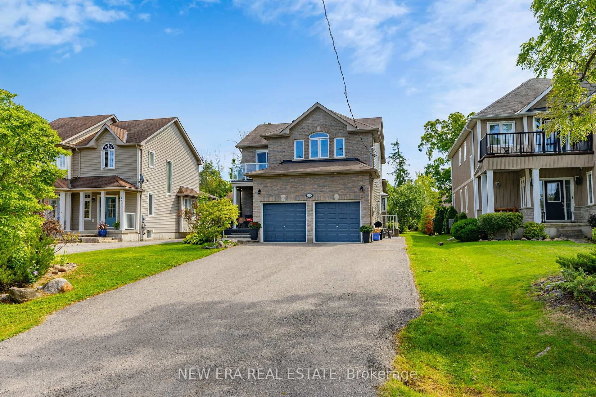 1031 Lake Drive, Georgina