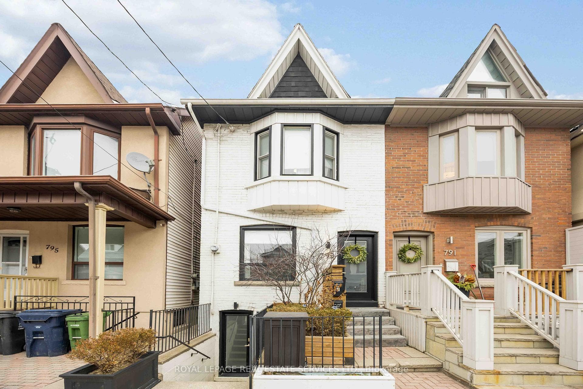 793 Pape Avenue Unit 4, Danforth / East York, ON M4K 3T2 - Photo 1