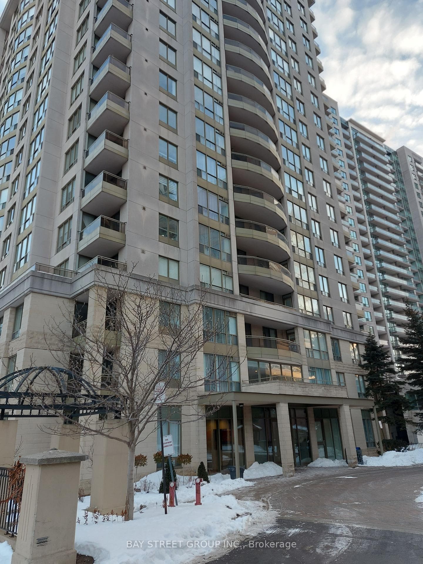256 Doris Avenue Unit 1111, Willowdale / Newtonbrook, ON M2N 6X8 - Photo 1