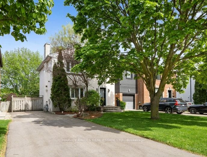 63 Westgate Boulevard, Thornhill / Willowdale, ON M3H 1P1 - Photo 1