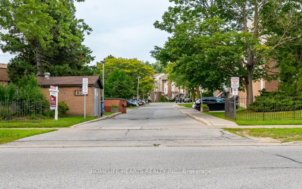 1360 Glenanna Road Unit 16A, Pickering, ON L1V 2T5 - Photo 1