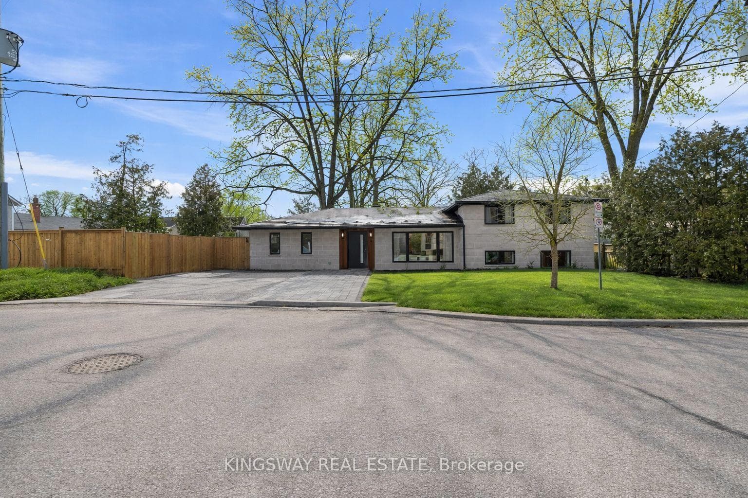 3 Reuben Street, Aurora, ON L4G 2M1 - Photo 1