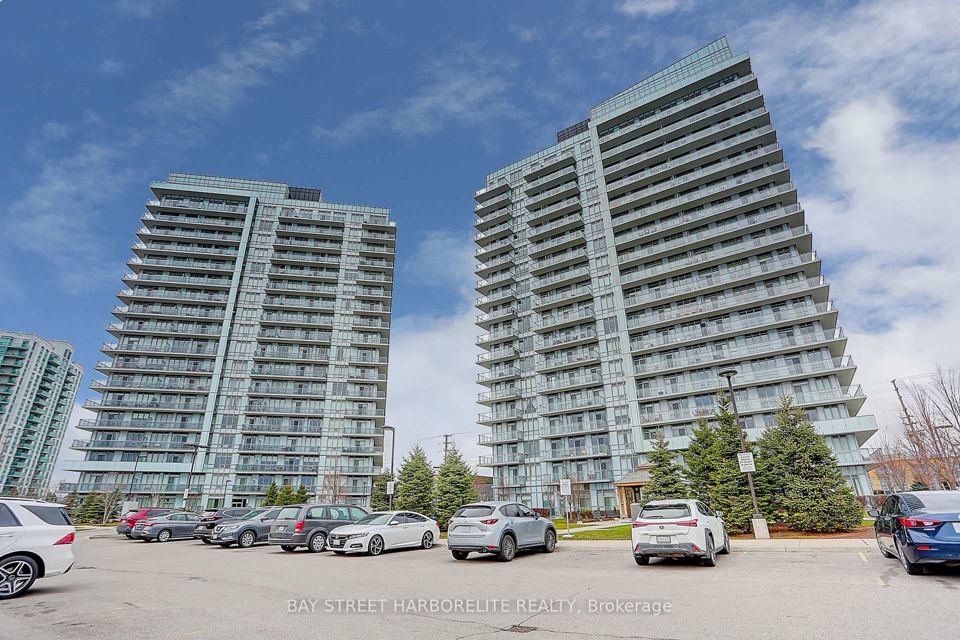 4633 Glen Erin Drive Unit 1502, Mississauga, ON L5M 7E1 - Photo 1