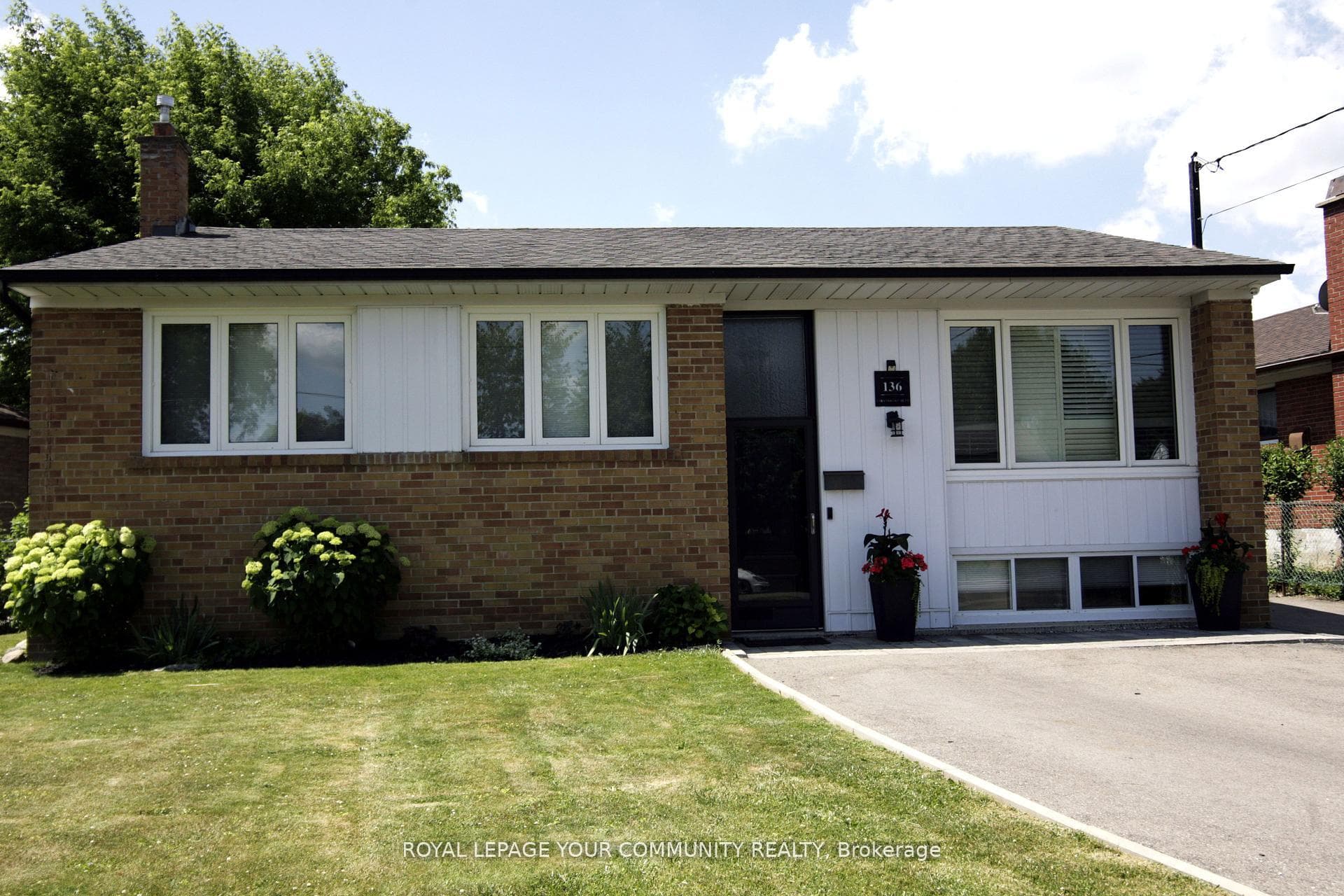 136 Strathburn Boulevard, Downsview / Black Creek, ON M9M 2L1 - Photo 1