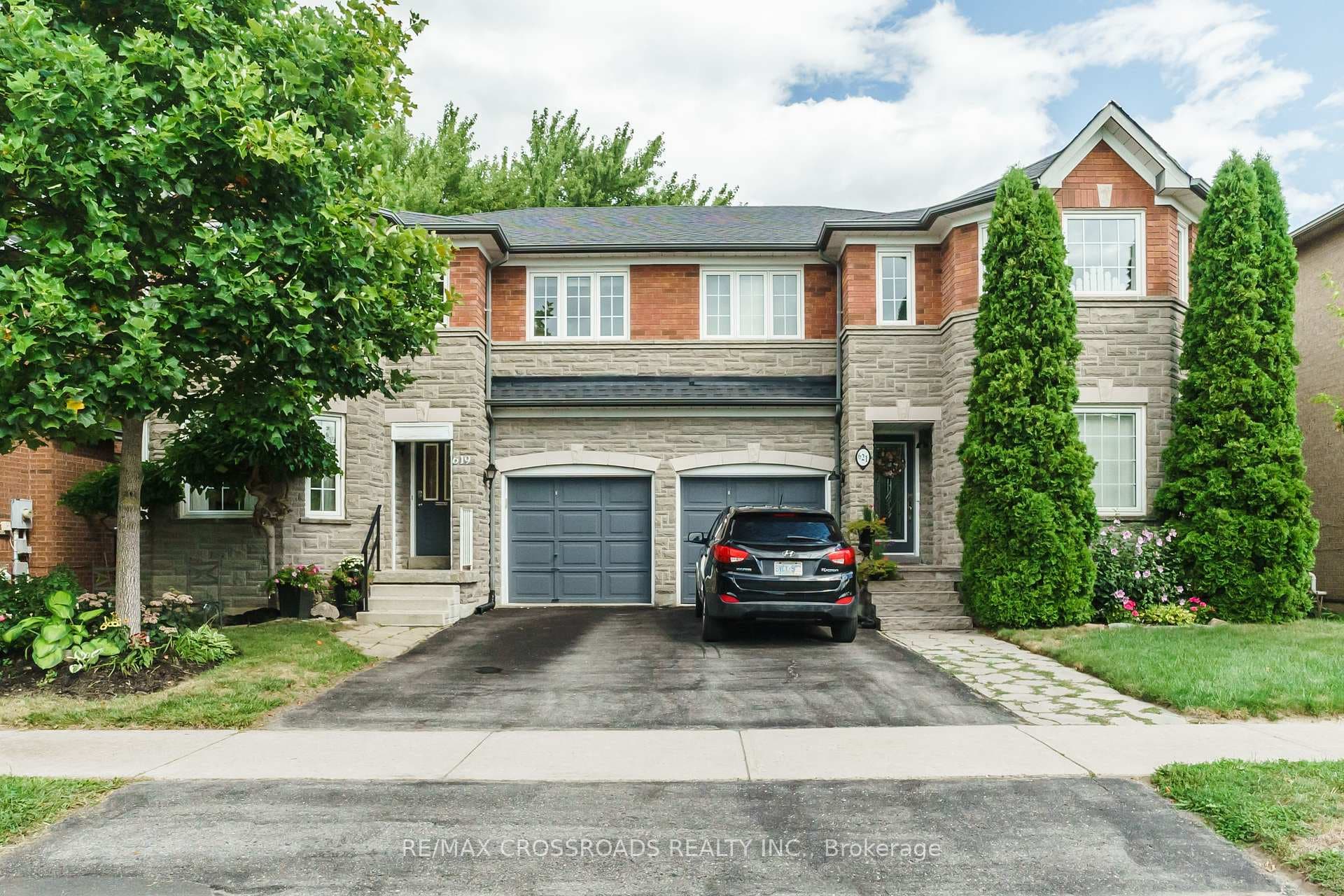 619 Walpole Crescent, Newmarket, ON L3X 2B5 - Photo 1
