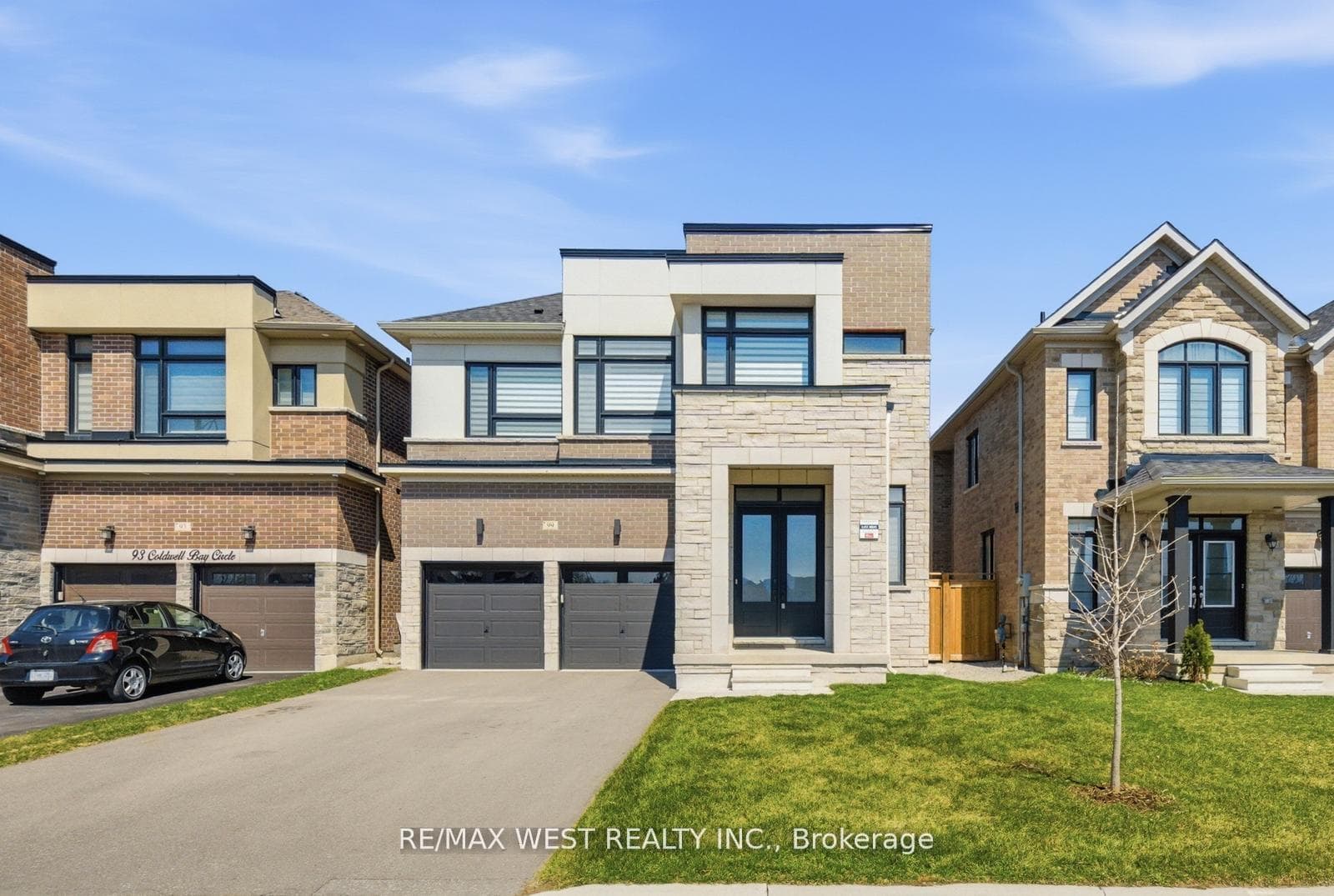 99 Coldwell Bay Circle, Vaughan, ON L4H 5E9 - Photo 1