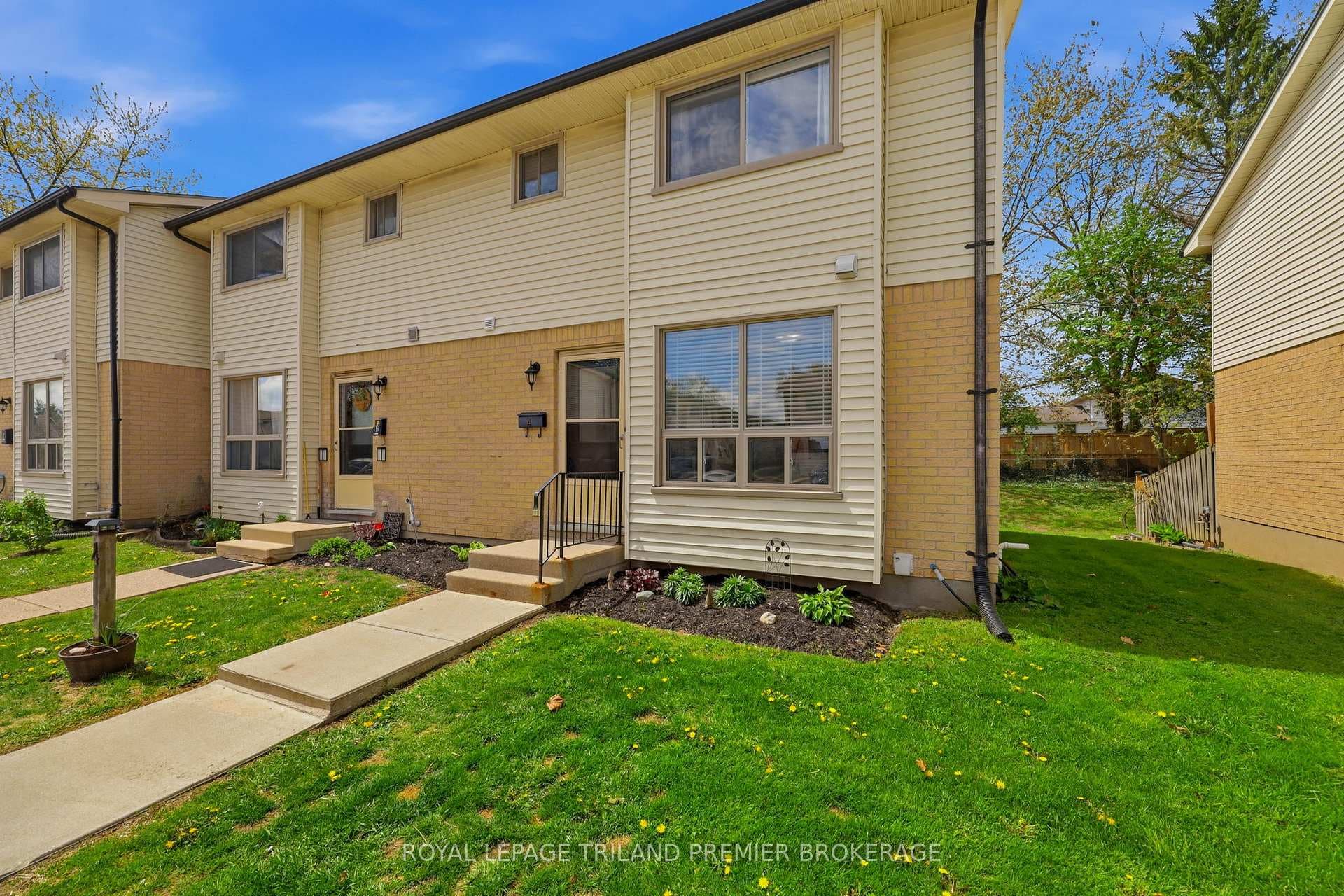 135 Belmont Drive Unit 4, London South, ON N6J 4J3 - Photo 1