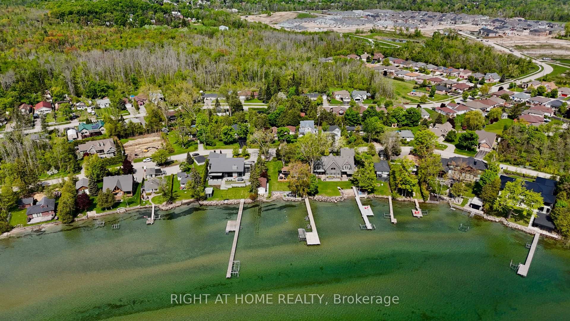 2802 Ireton Street, Innisfil, ON L9S 2J2 - Photo 1