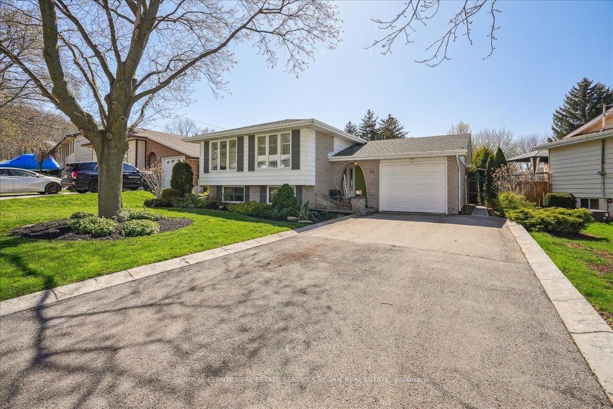 54 Hanover Place, Hamilton, ON L8K 5X6 - Photo 1