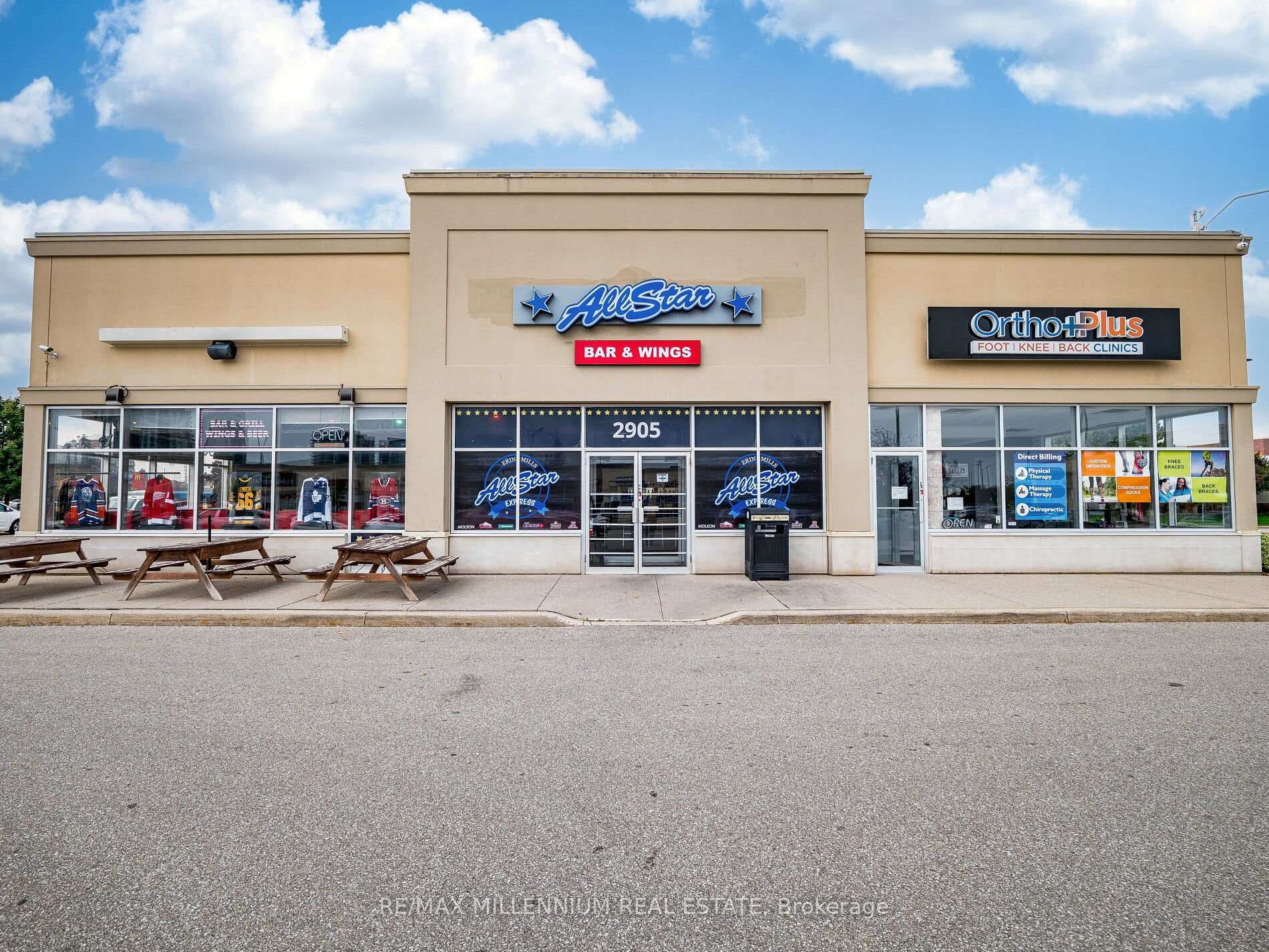 2905 Eglinton Avenue, Mississauga, ON L5M 6J3 - Photo 1