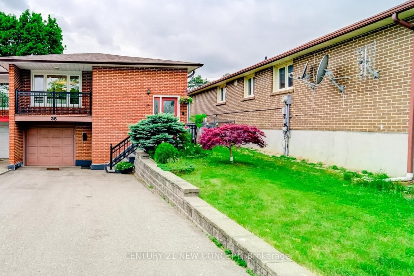 36 James Gray Drive Unit Upper, Hillcrest Village / Bayview Village, ON M2H 1N9 - Photo 1