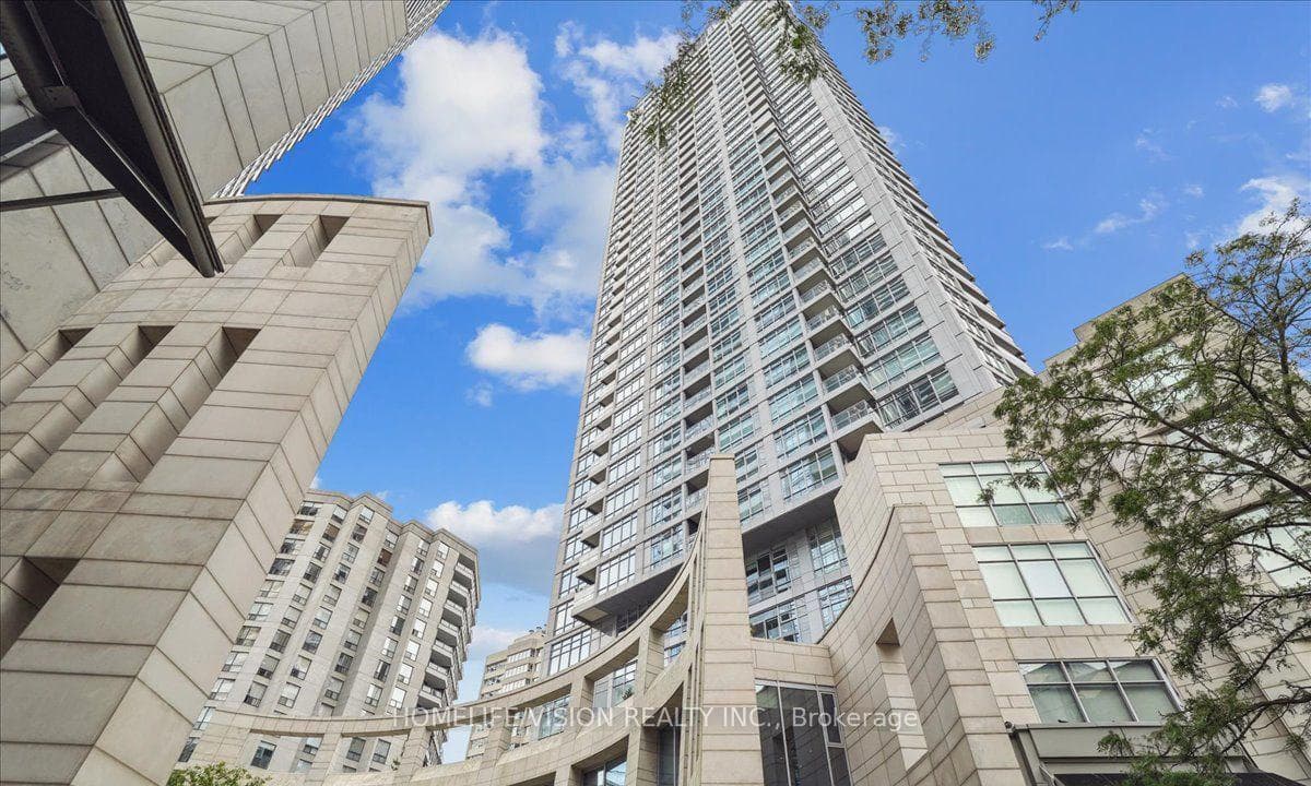 2181 Yonge Street Unit 2101, Leaside / Davisville, ON M4S 3H7 - Photo 1