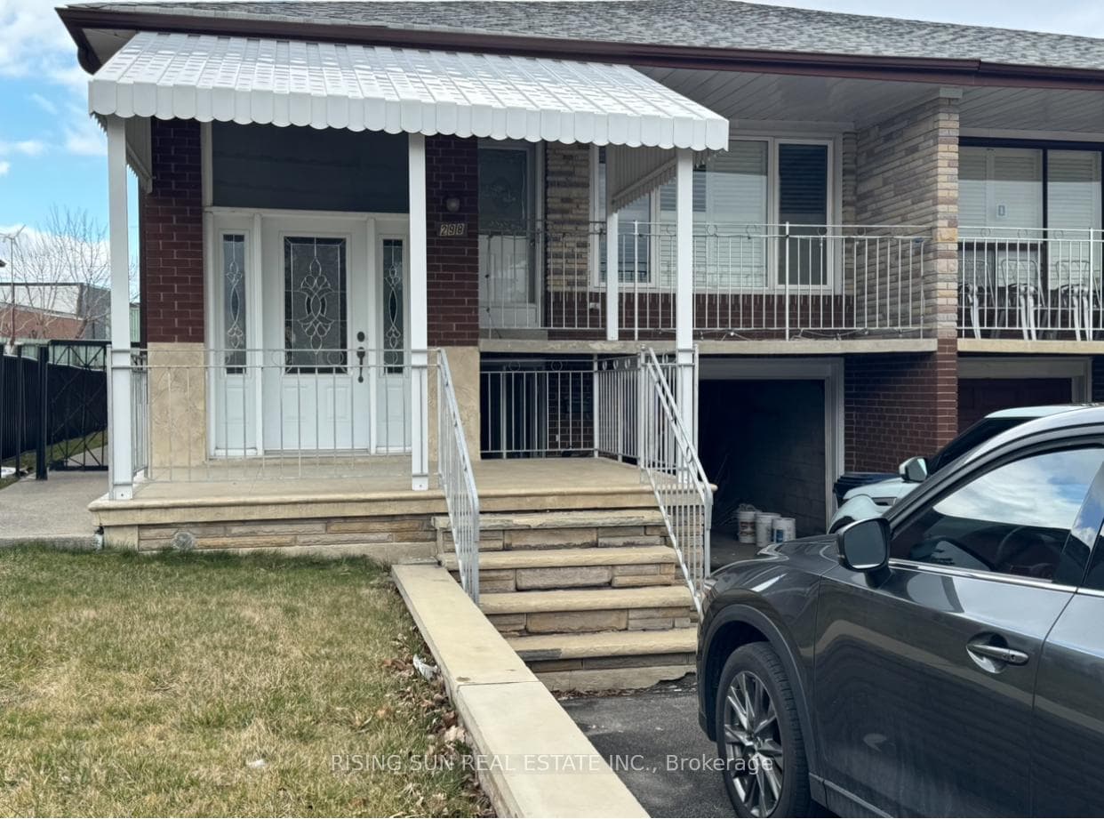 298 Hullmar Drive, Downsview / Black Creek, ON M3N 2G1 - Photo 1