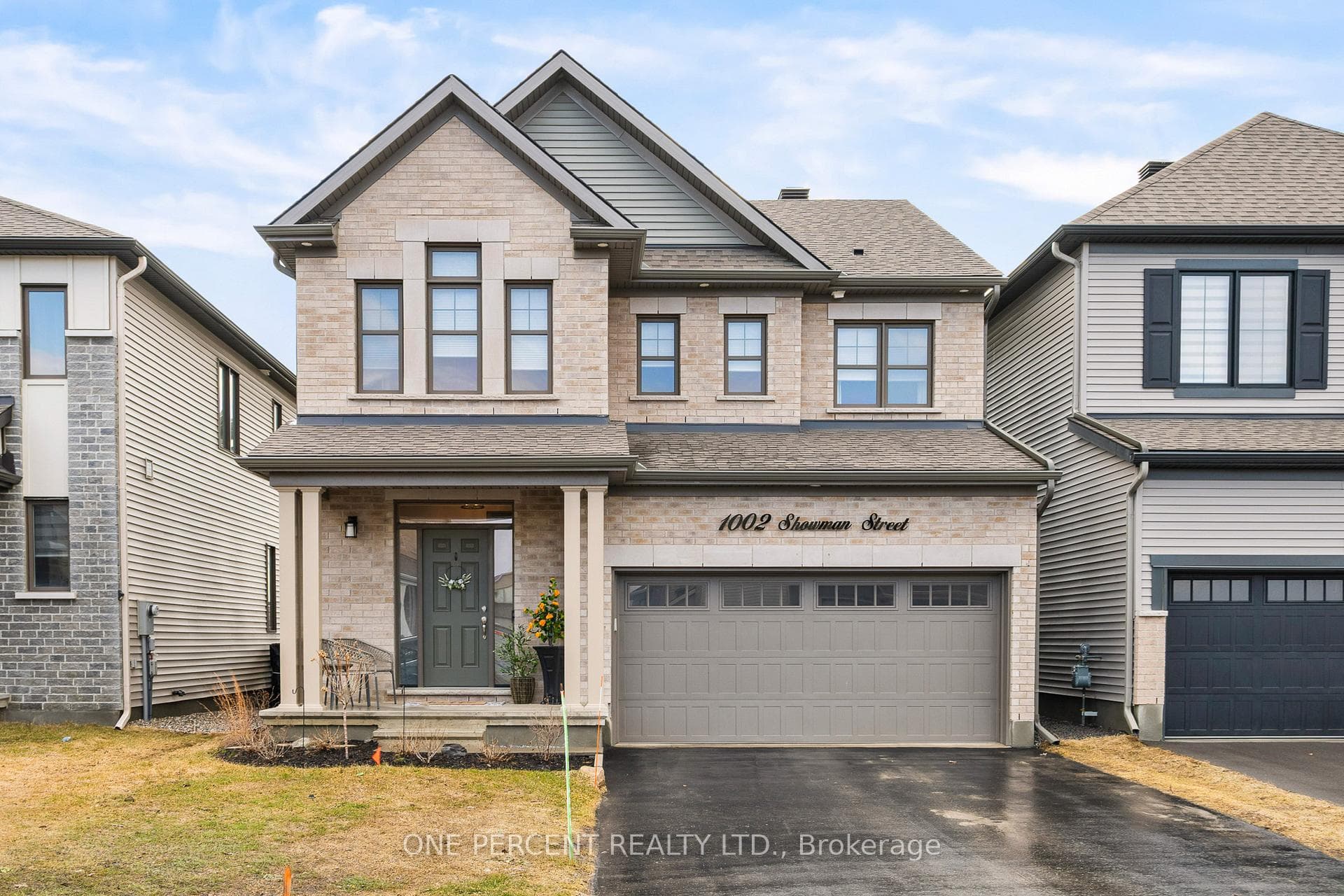 1002 Showman Street, Stittsville - Munster - Richmond, ON K0A 2Z0 - Photo 1