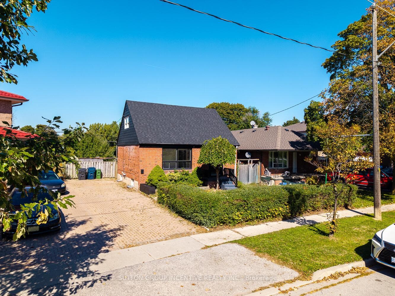 65 Barrhead Crescent, Etobicoke (West Mall / Rexdale), ON M9W 3Z8 - Photo 1