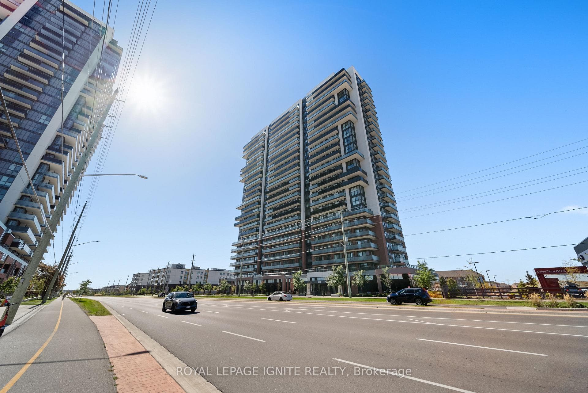 2550 Simcoe Street Unit 906, Oshawa, ON L1L 0R5 - Photo 1