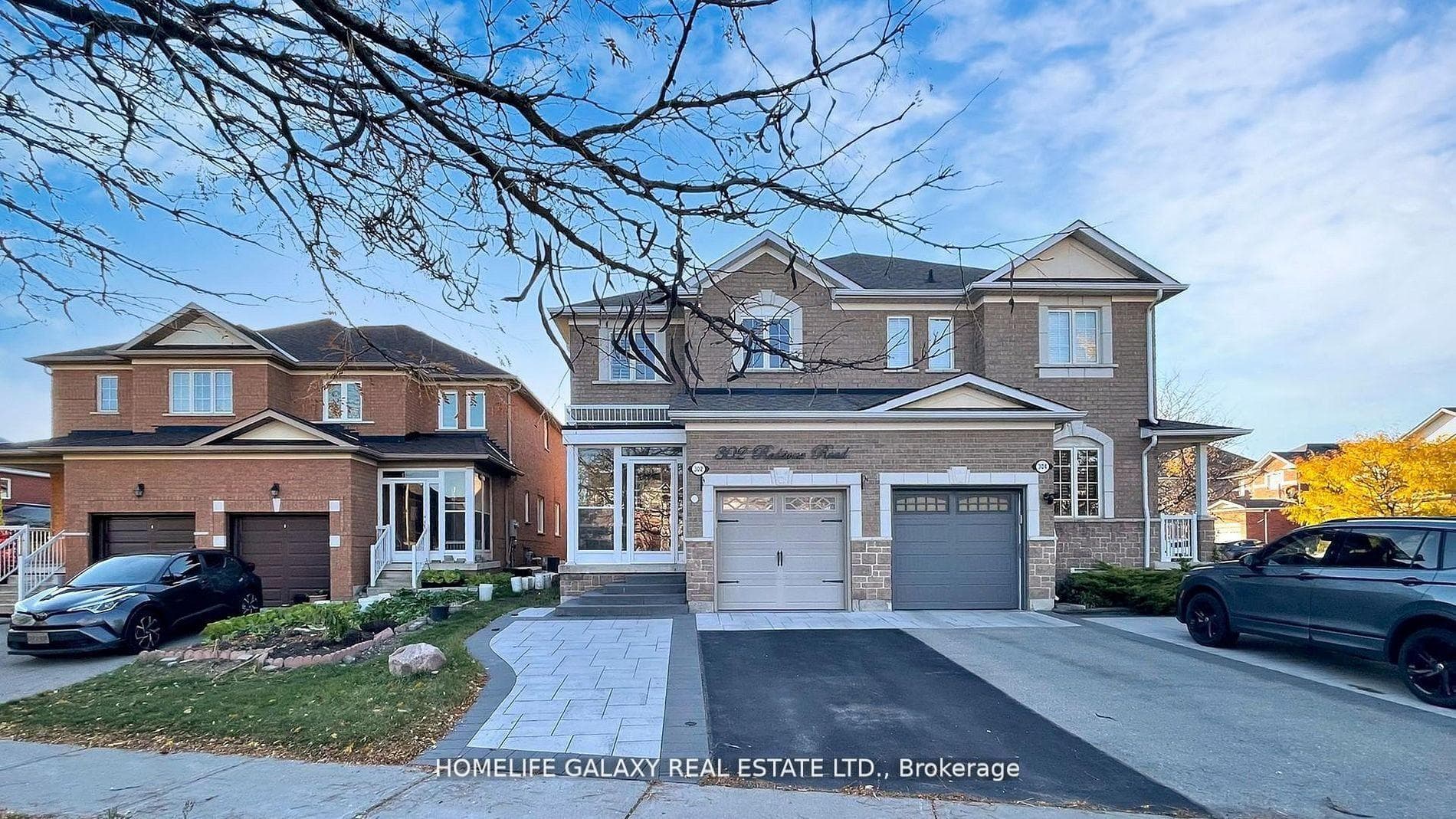 302 Redstone Road, Richmond Hill