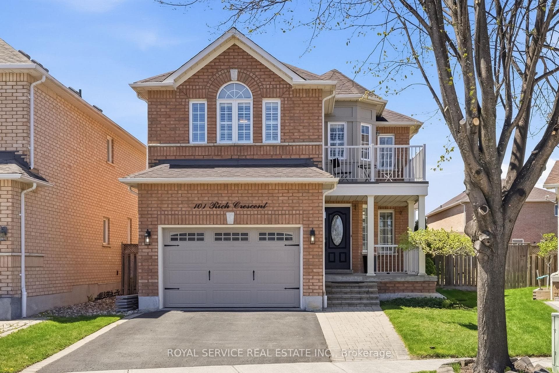 101 Rich Crescent, Whitby
