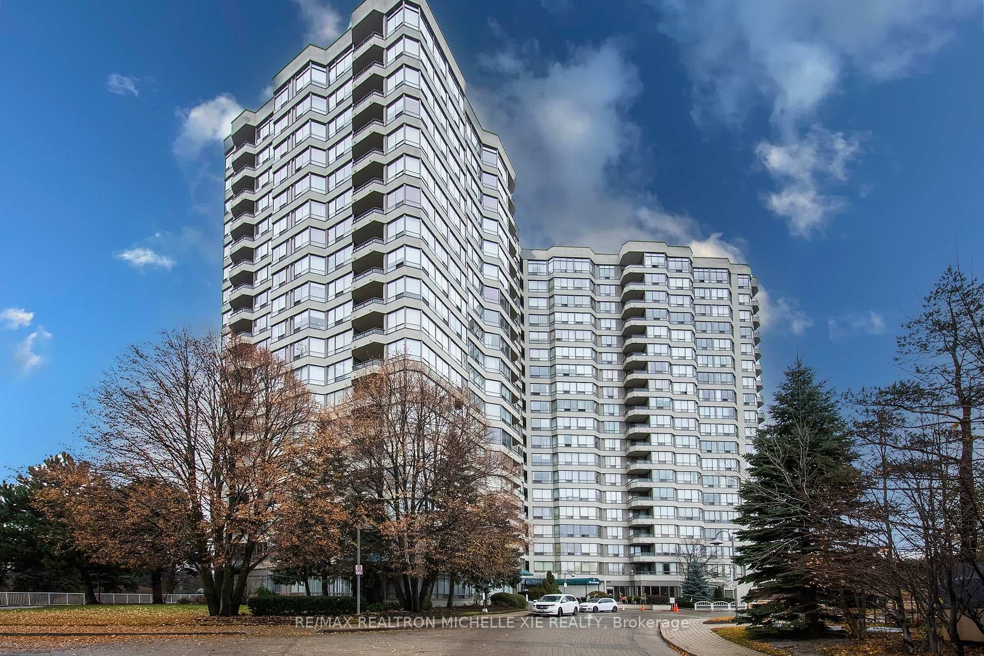 175 Bamburgh Circle Unit 212, Scarborough Village / Eglinton East, ON M1W 3X8 - Photo 1