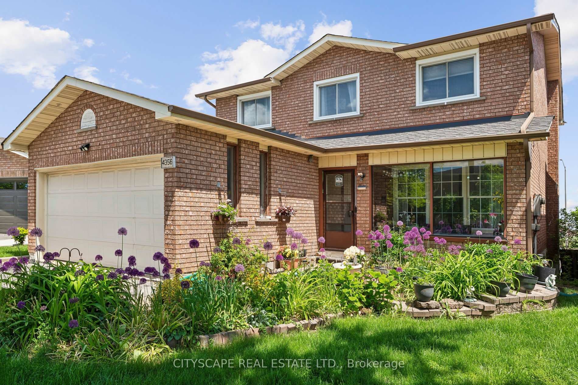 4356 Wakefield Crescent, Mississauga, ON L5C 4N2 - Photo 1