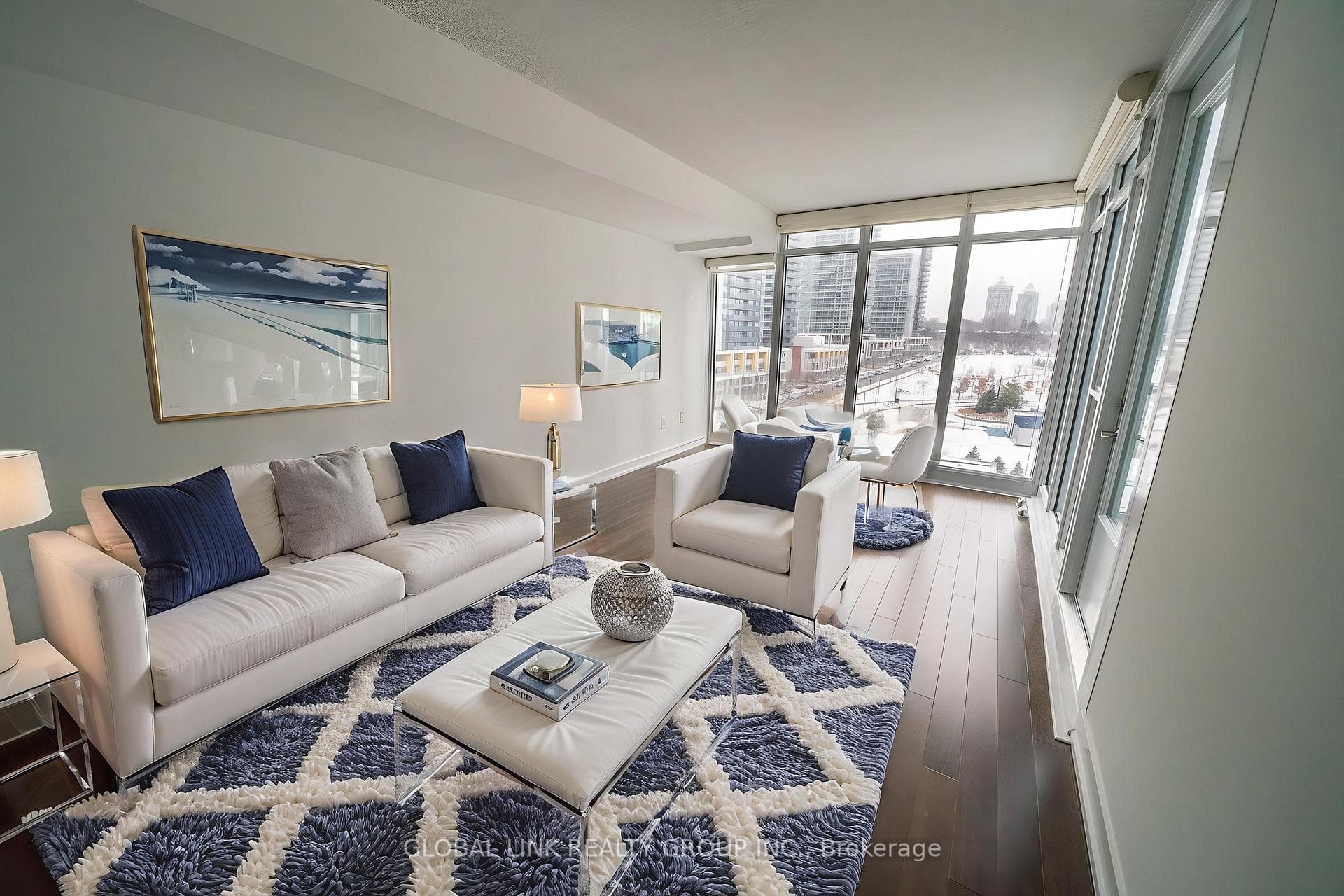 Virtually Staged Living