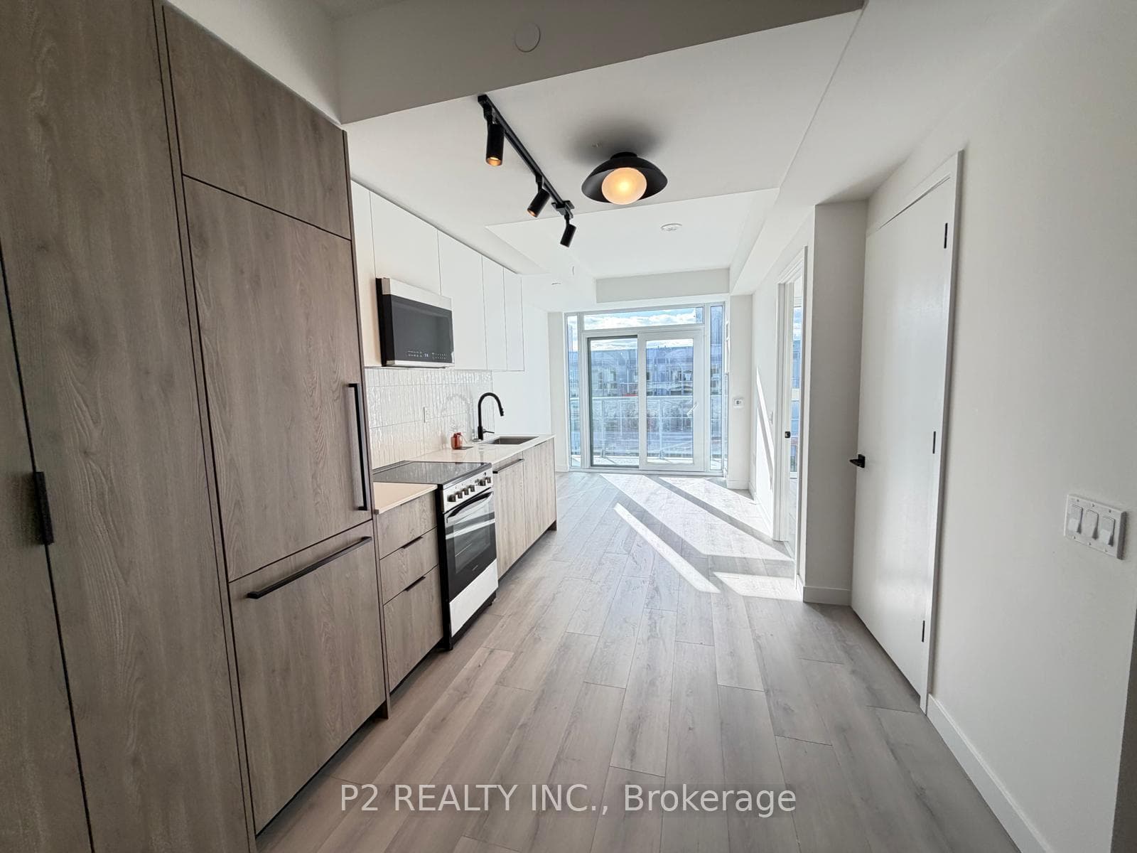 1635 MILITARY Trail Unit 804, Rouge / Port Union / Malvern, ON M1C 1B2 - Photo 1