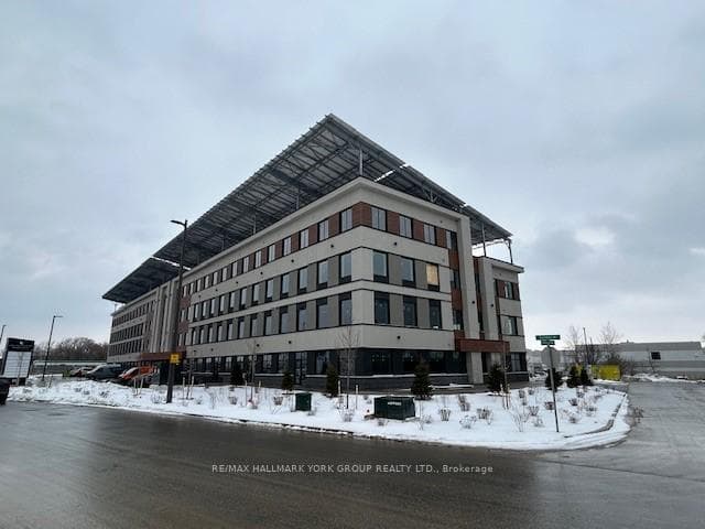 35 Sunday Drive Unit #111, Aurora, ON L4G 4B7 - Photo 1