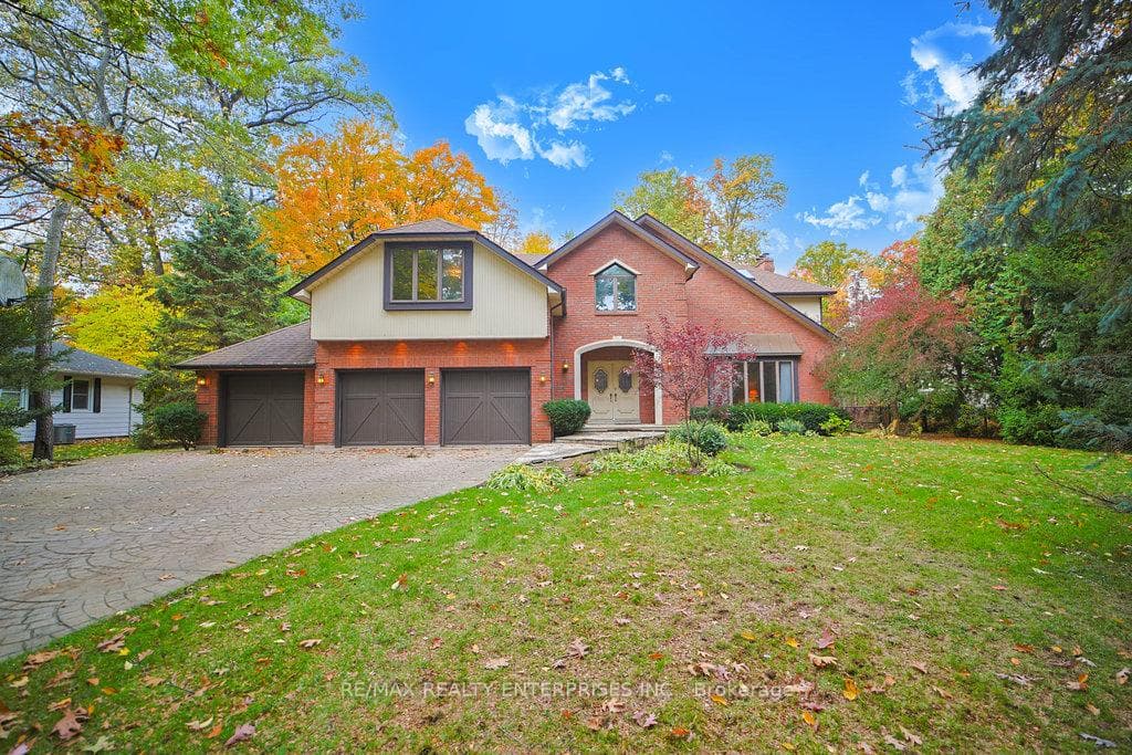 1601 Jalna Avenue, Mississauga, ON L5J 1S8 - Photo 1