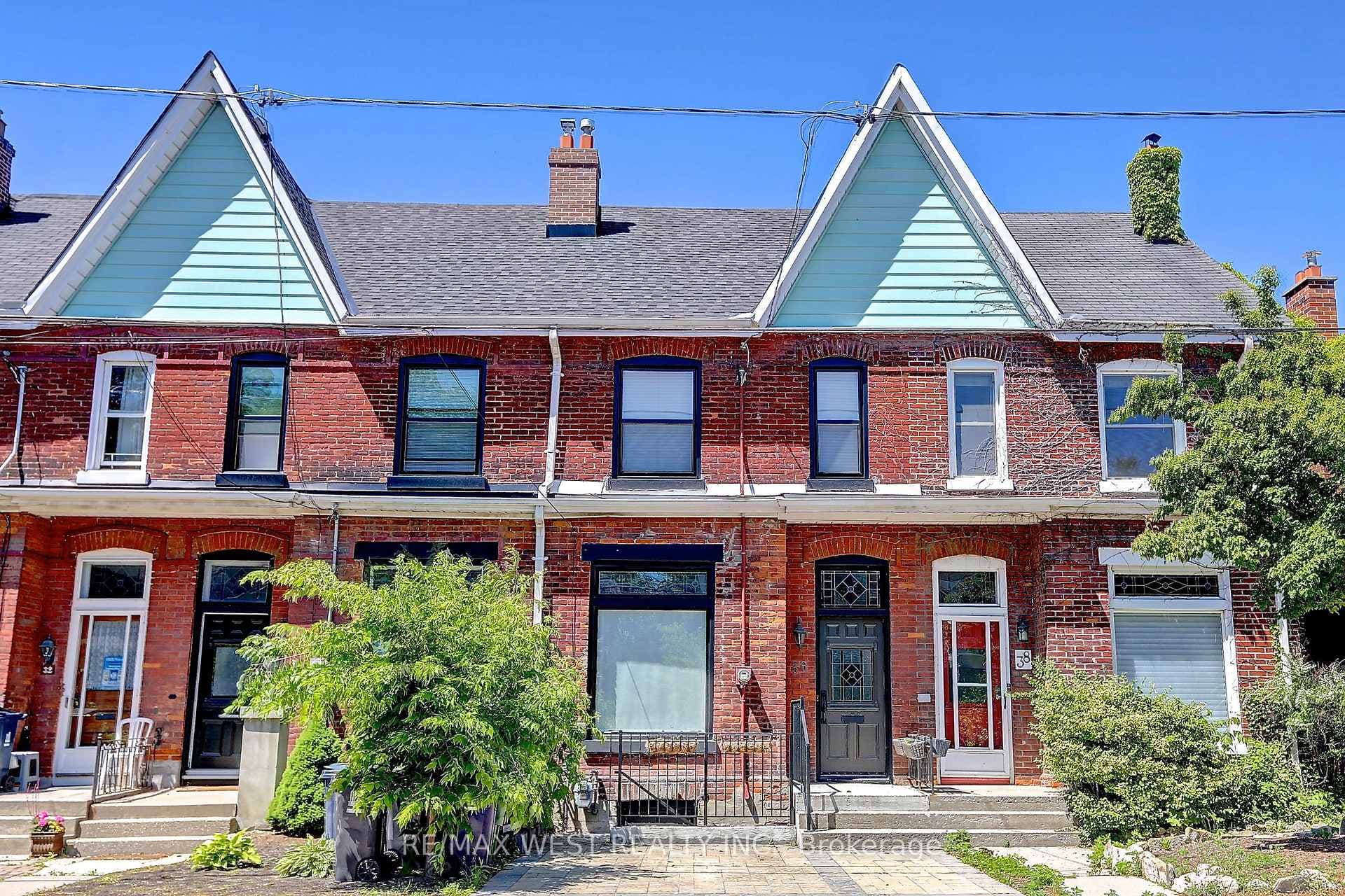 36 Kennedy Avenue Unit Upper, High Park / Junction / Roncesvalles, ON M6S 2X5 - Photo 1
