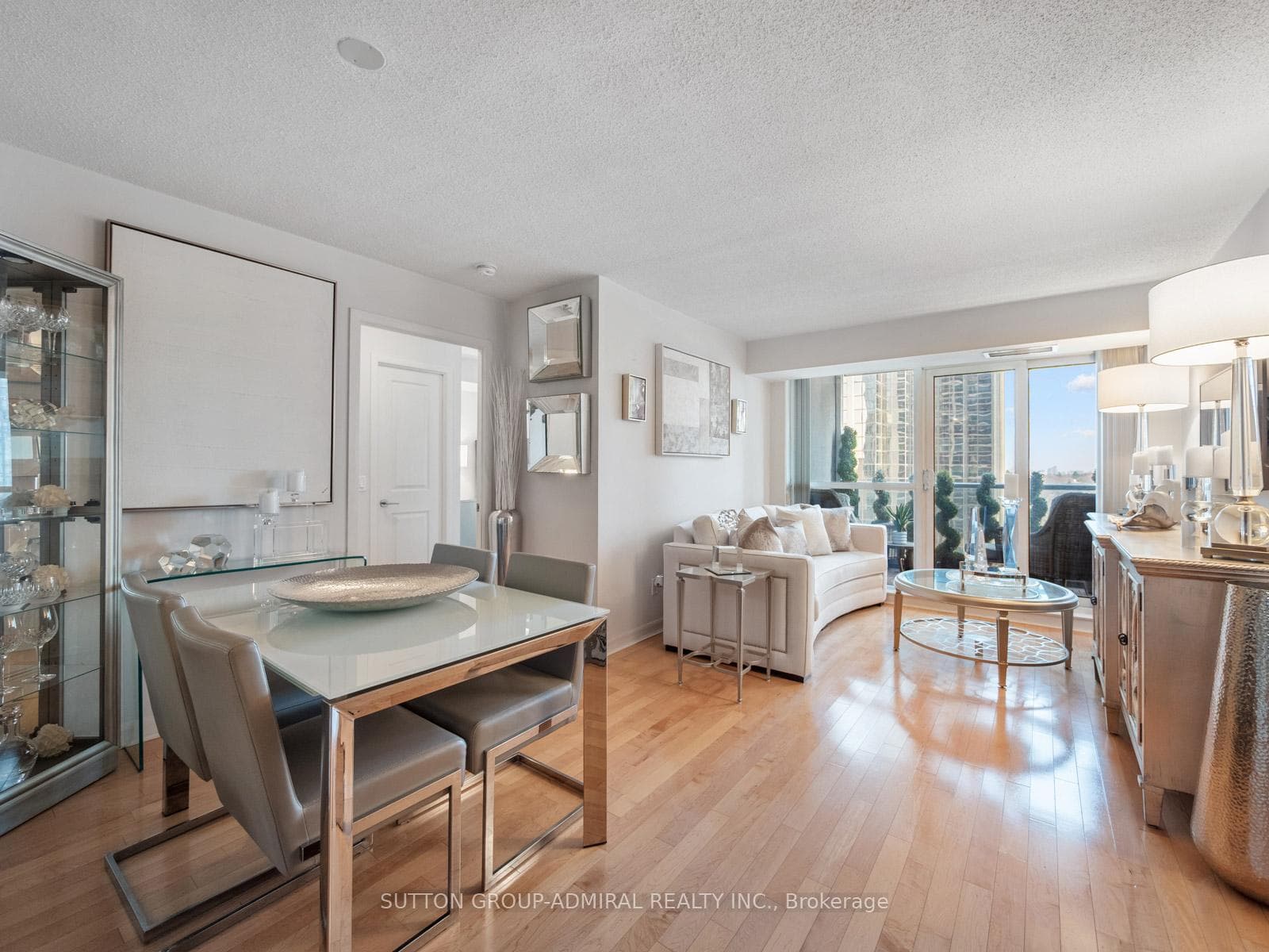 4978 Yonge Street Unit 1103, Thornhill / Willowdale, ON M2N 7G8 - Photo 1