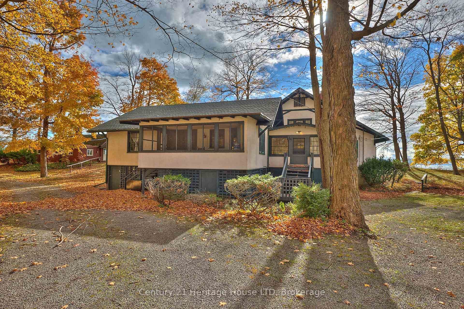 1033 FIRELANE 1 Road, Port Colborne, ON L3K 5V3 - Photo 1