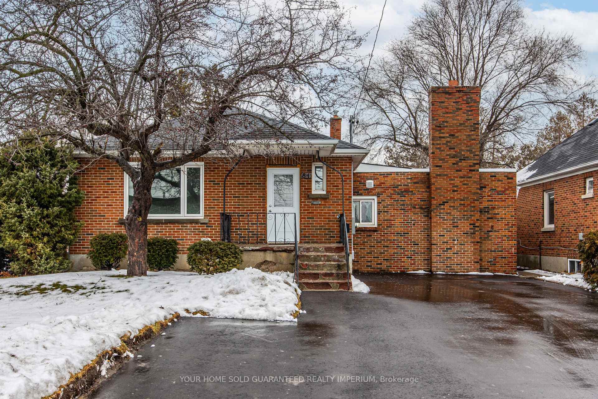 84 Taunton Road, Oshawa, ON L1G 3T2 - Photo 1