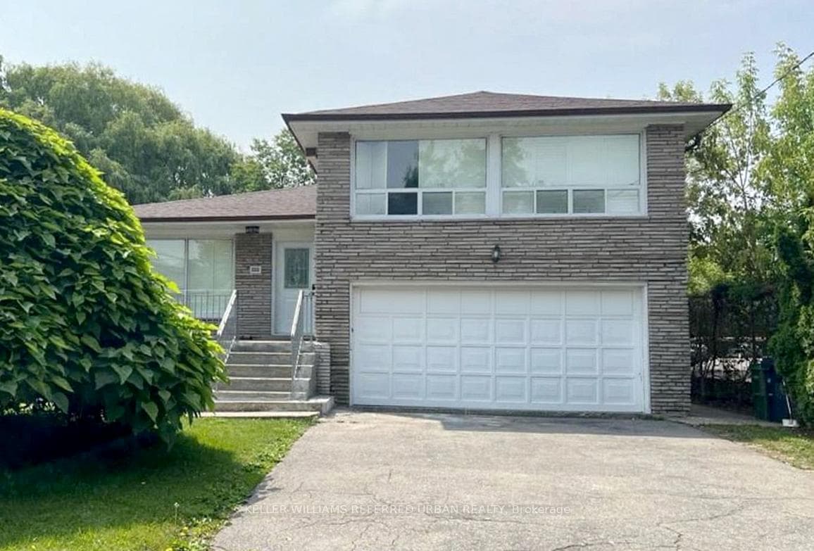 147 Almore Avenue, North York (Bathurst Manor / Clanton Park), ON M3H 2H9 - Photo 1