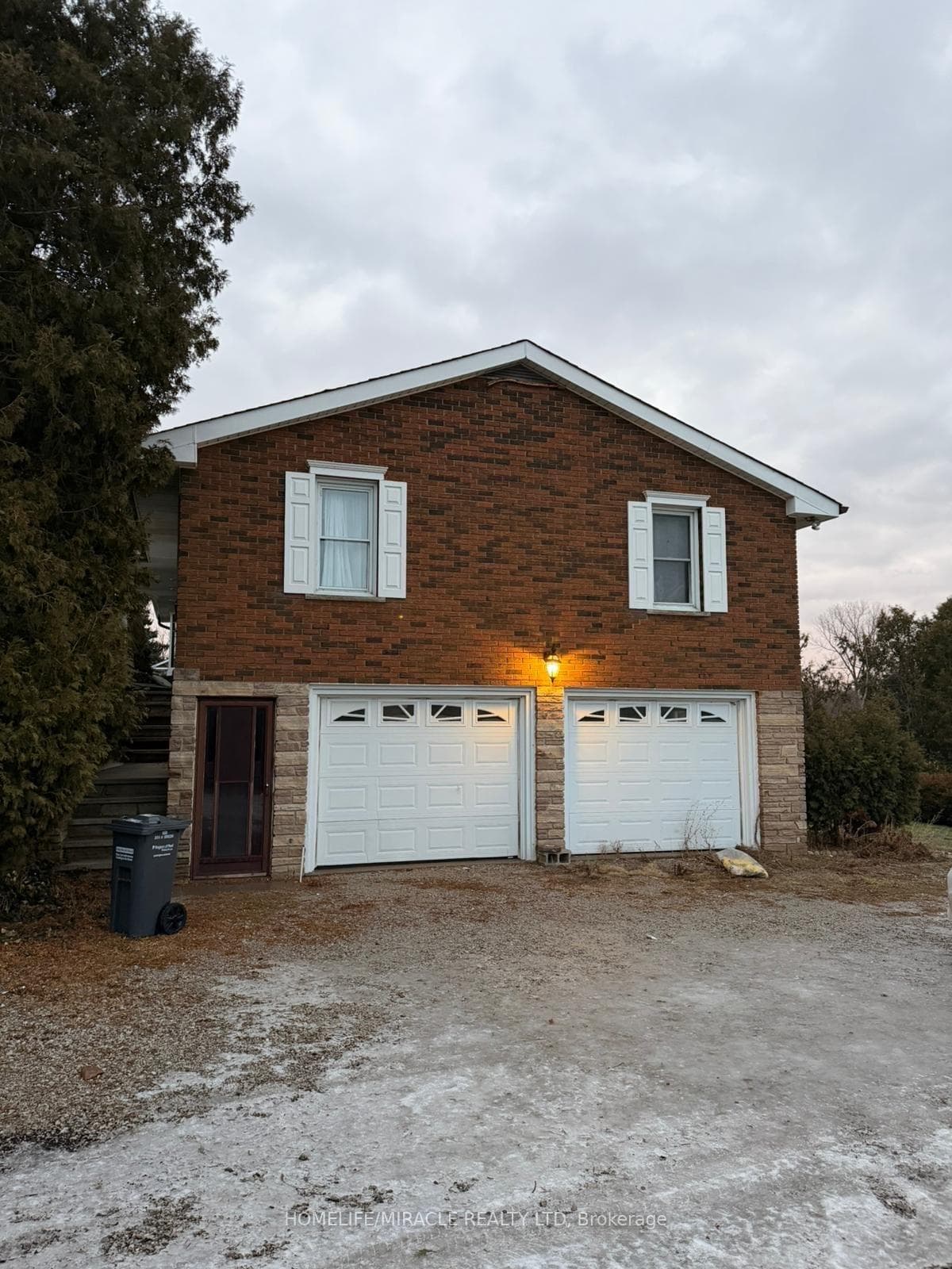 2637 EMBLETON Road, Brampton, ON L6Y 0E8 - Photo 1