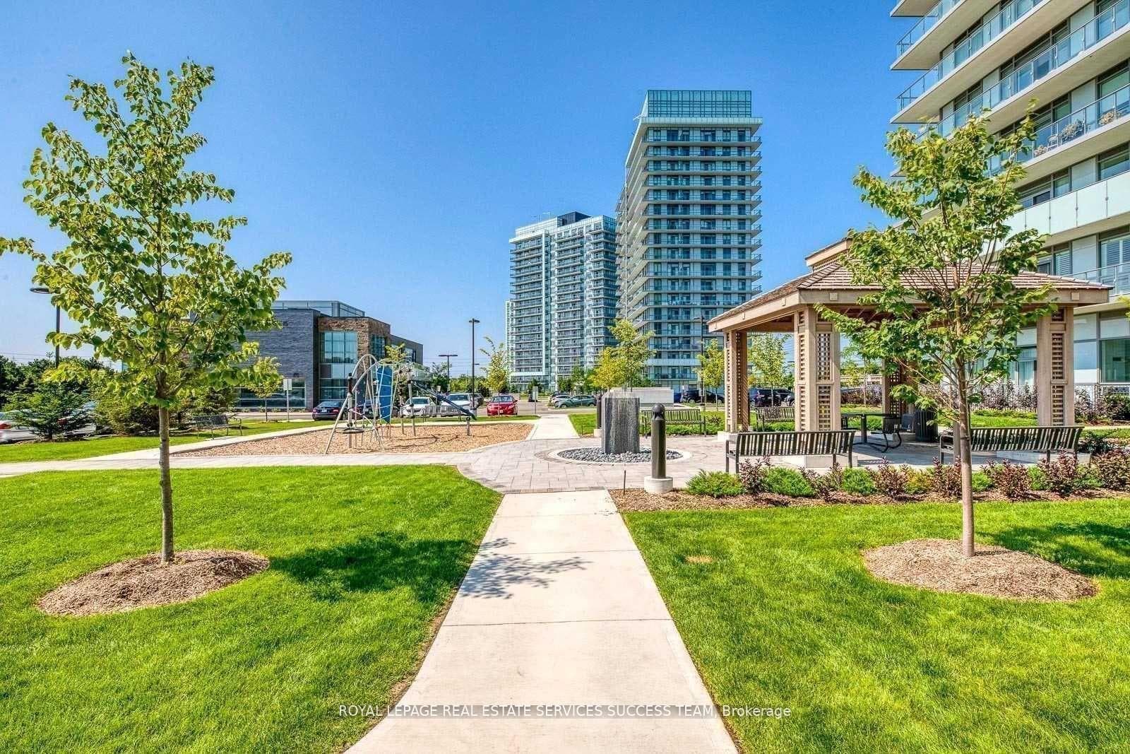 4699 Glen Erin Drive Unit 703, Mississauga, ON L5M 2E5 - Photo 1