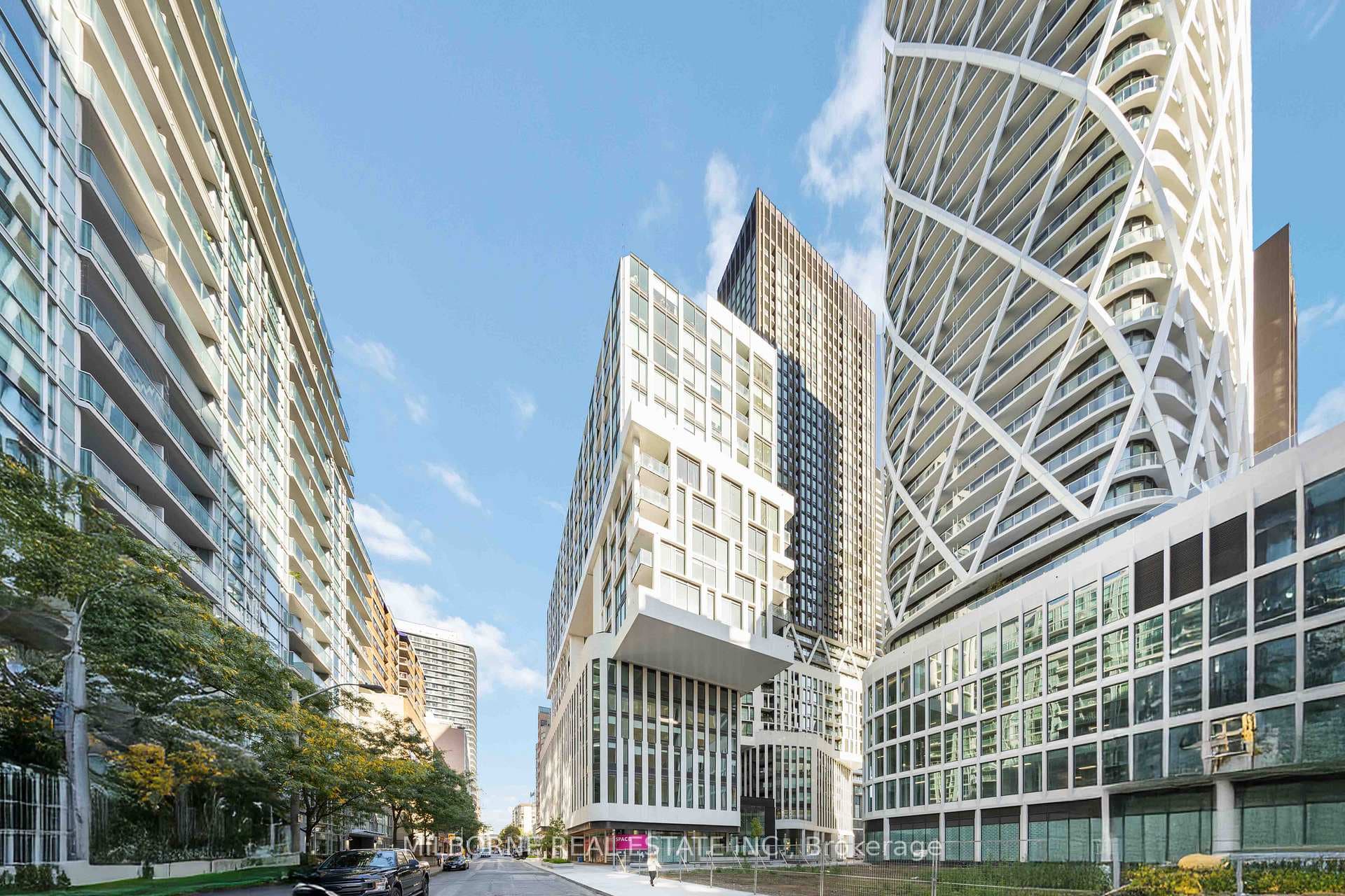 121 St. Patrick Street Unit 1216, Downtown Toronto / Waterfront, ON M5T 3C1 - Photo 1