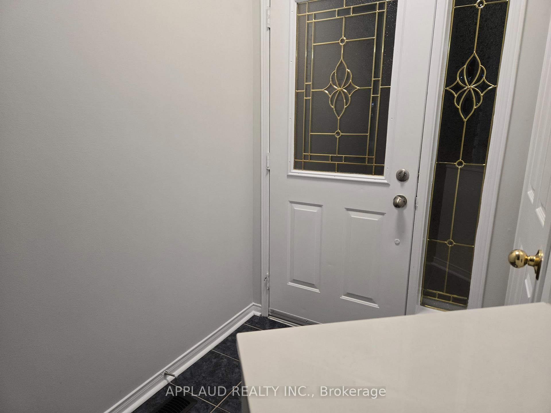 27 Bur Oak Avenue, Markham, ON L6C 2E4 - Photo 1